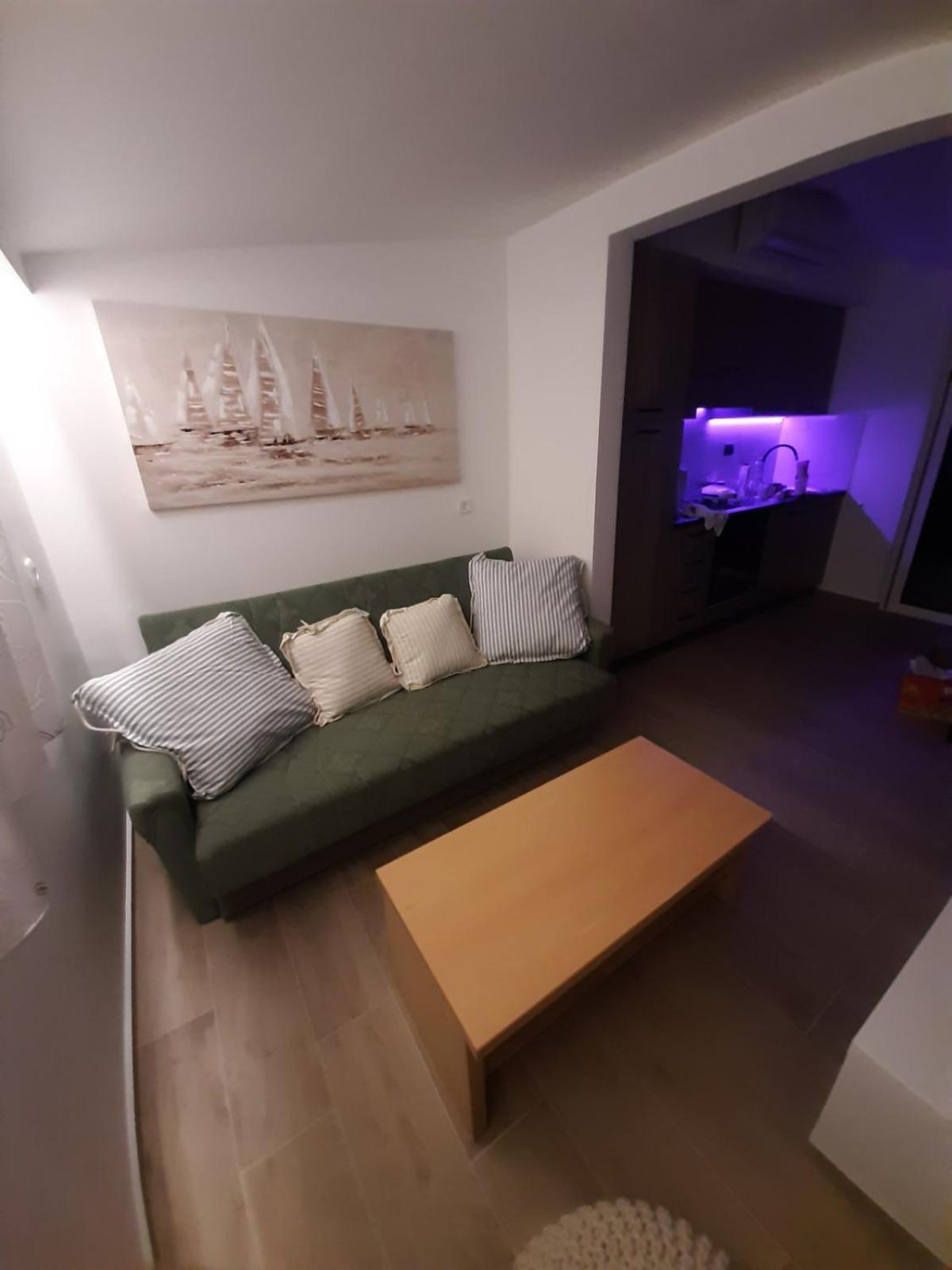 Apartments Ruzica Pinezići Rum bild