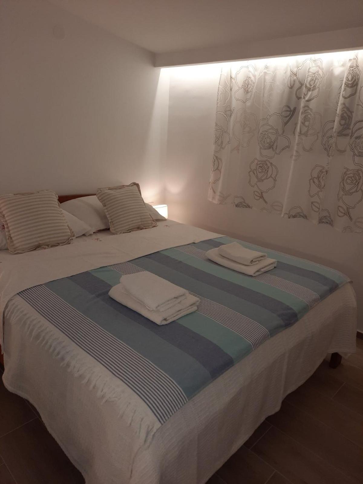 Apartments Ruzica Pinezići Rum bild