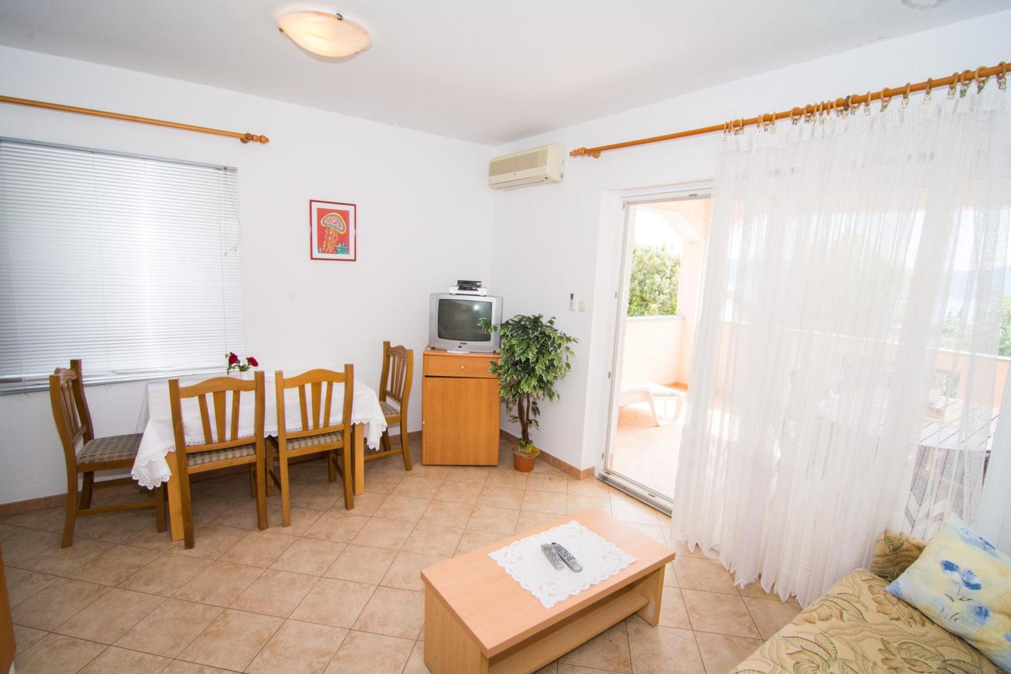 Apartments Ruzica Pinezići Rum bild
